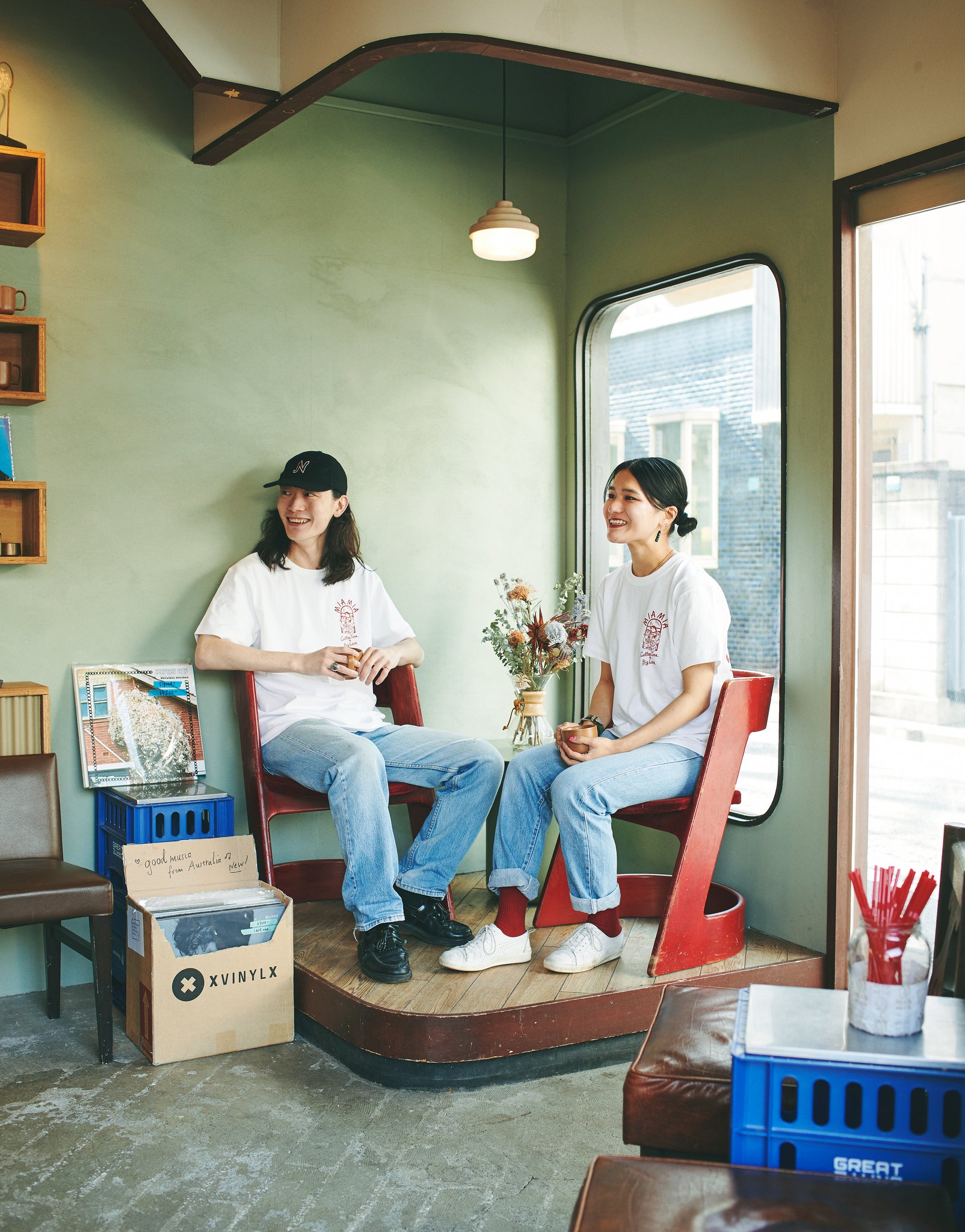 MIAMIAオリジナル『COFFEE TIME ＋ BIG LOVE』Tシャツ *No.1人気 – MIA MIA