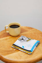 画像をギャラリービューアに読み込む, coffee time with vaughan ハンカチ ー blue bottle *SOLD OUT
